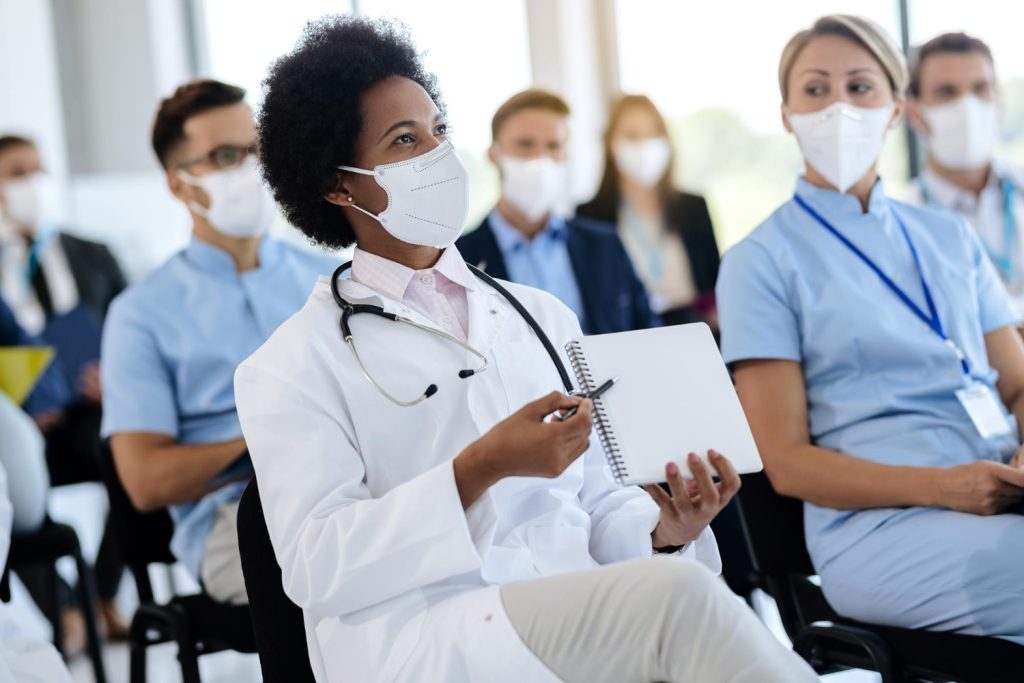 Exame Nacional de Proficiência Médica: entenda o projeto