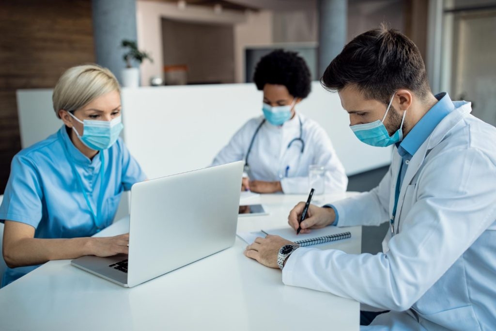 Educação médica continuada: por que ela é tão importante?