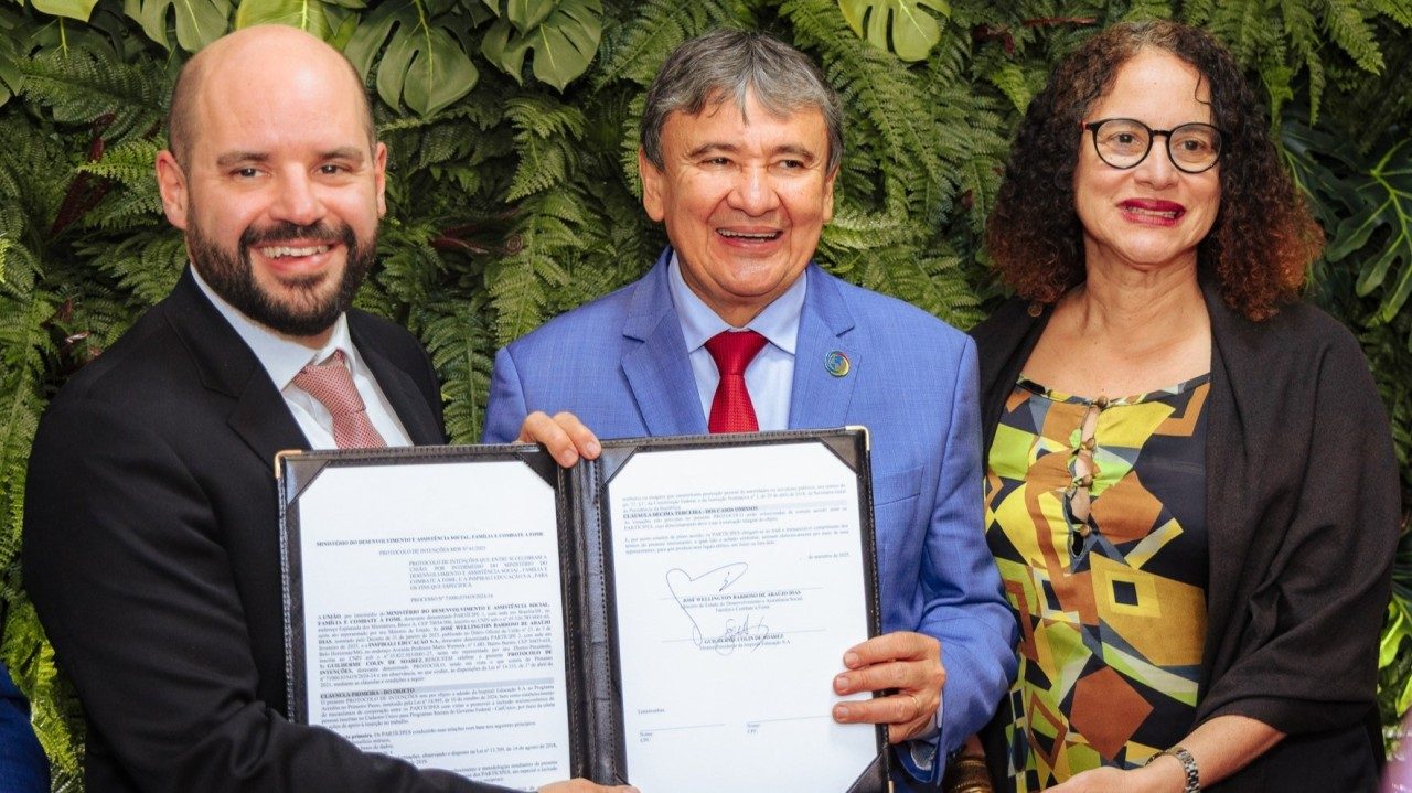 acordo sendo firmado